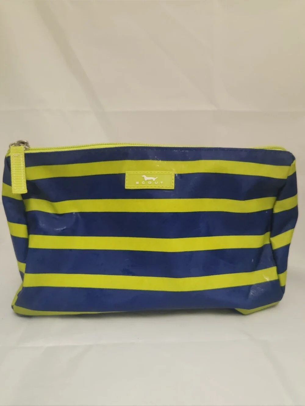 Scout Navy and Lime Striped Toiletry Bag Like New!!